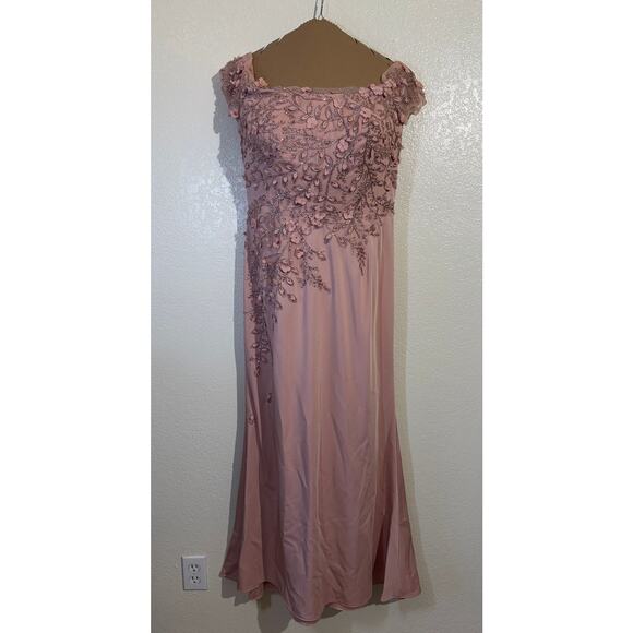 Cameron Blake Mother of Bride Formal Dress Gown 10 - Picture 4 of 16